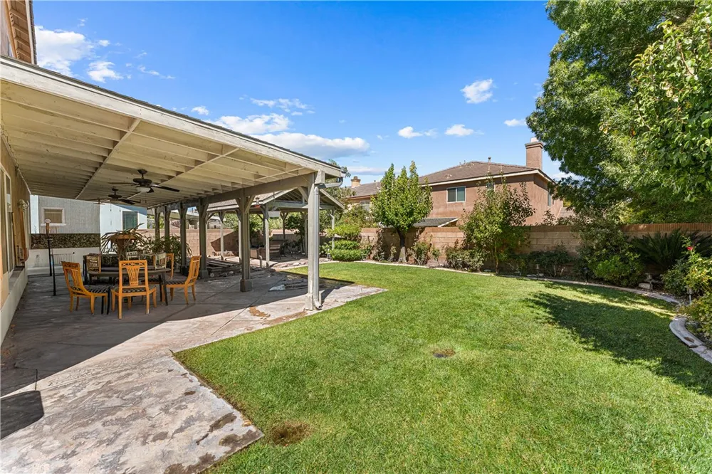 3107 W Lumber Street Lancaster, CA 93536