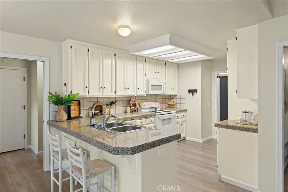 1048 Gateway Chico, CA 95926