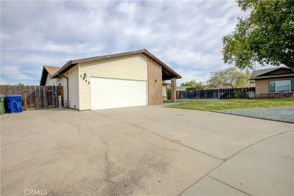 2945 Hughes Court Turlock, CA 95382