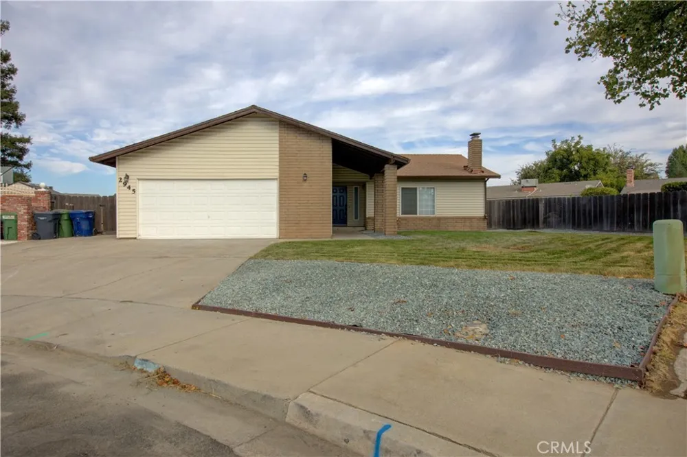 2945 Hughes Court Turlock, CA 95382
