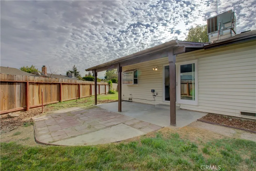 2945 Hughes Court Turlock, CA 95382