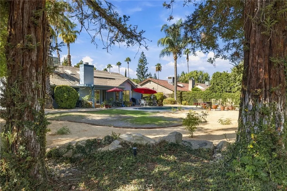 9500 Eagle Oak Bakersfield, CA 93311