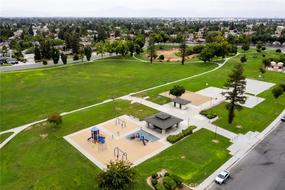 9500 Eagle Oak Bakersfield, CA 93311
