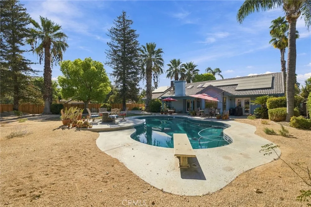 9500 Eagle Oak Bakersfield, CA 93311
