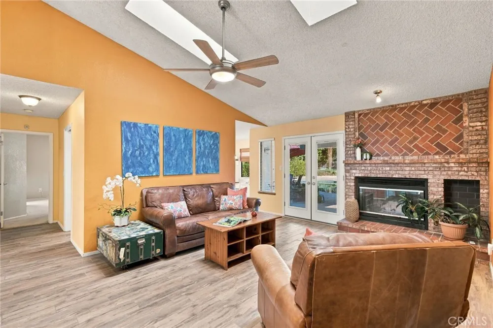 9500 Eagle Oak Bakersfield, CA 93311