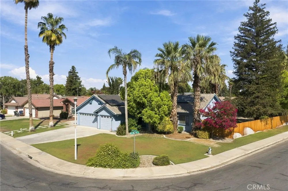 9500 Eagle Oak Bakersfield, CA 93311