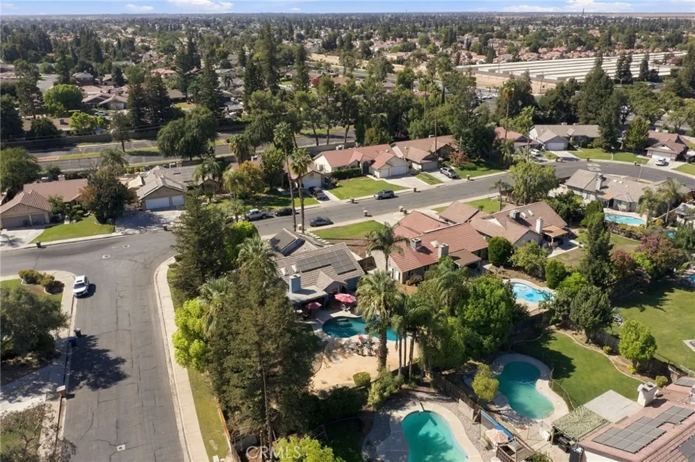 9500 Eagle Oak Bakersfield, CA 93311