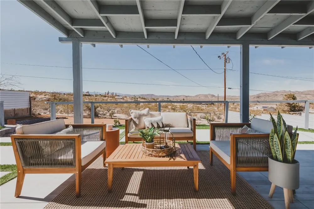 61470 Granada Drive Joshua Tree, CA 92252