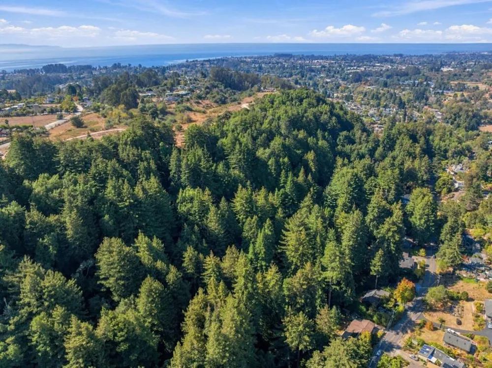 1 Pringle Soquel, CA 95073