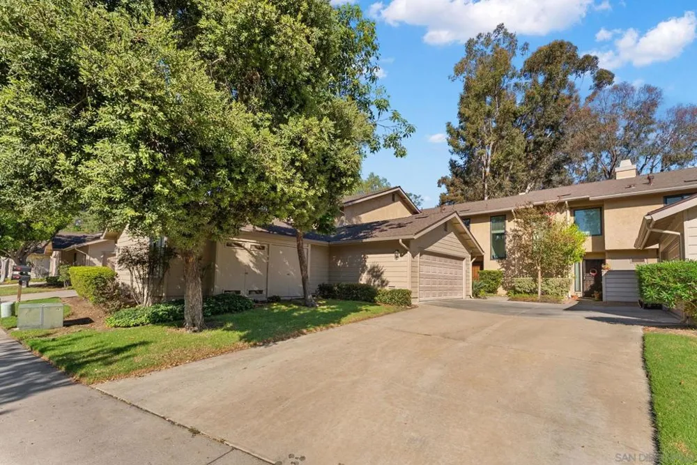 10377 Crosscreek San Diego, CA 92131