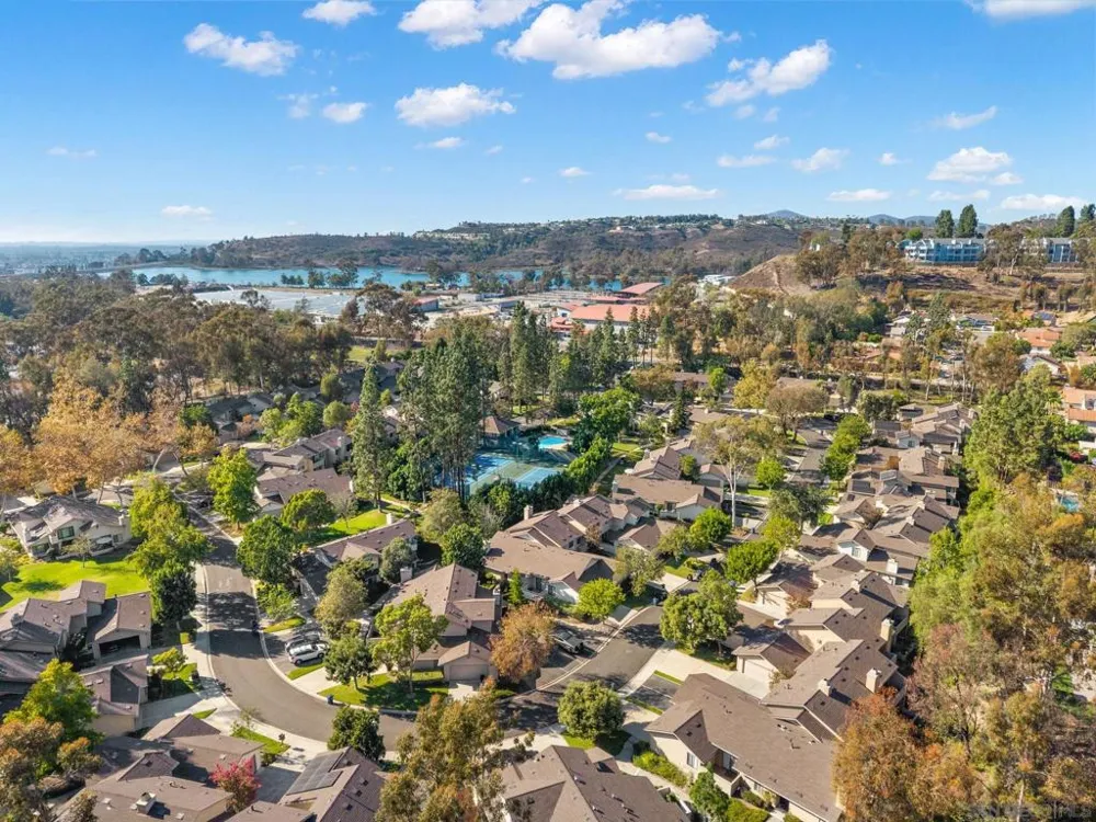 10377 Crosscreek San Diego, CA 92131