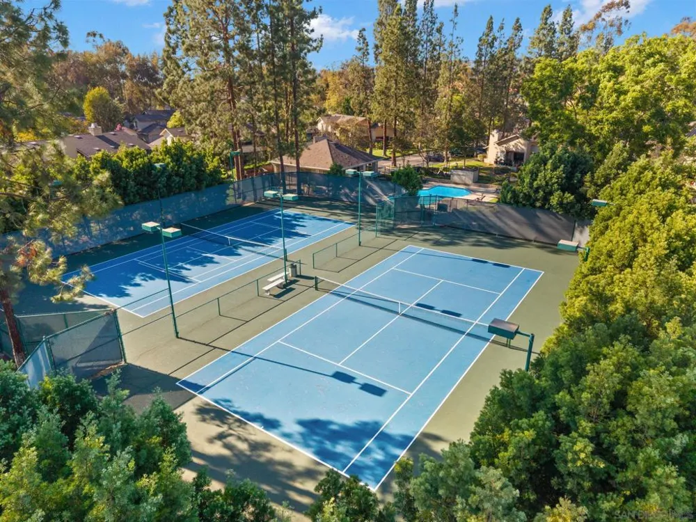10377 Crosscreek San Diego, CA 92131