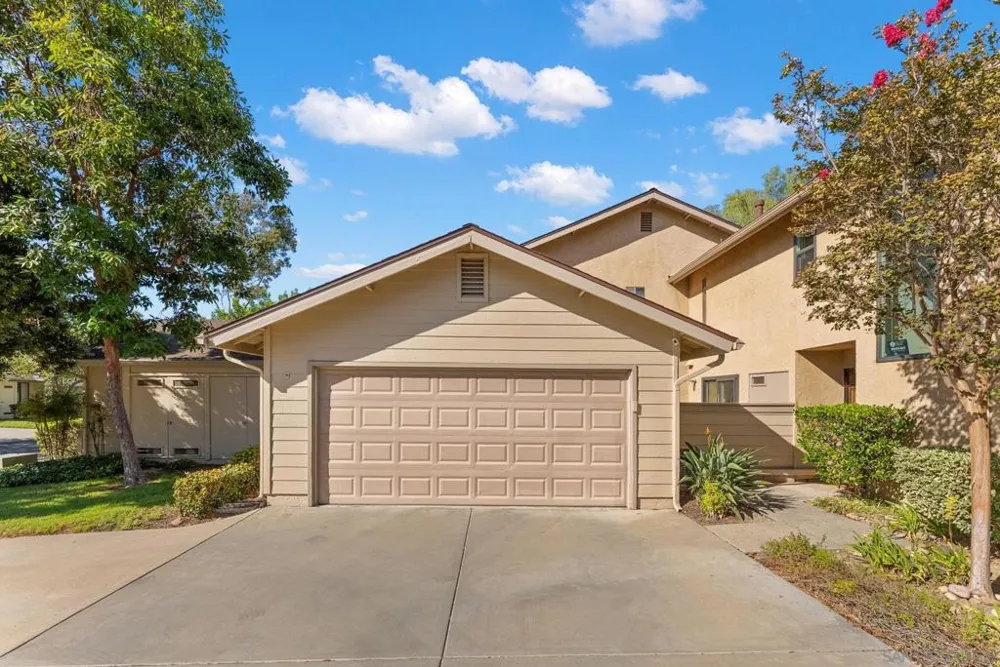 10377 Crosscreek San Diego, CA 92131