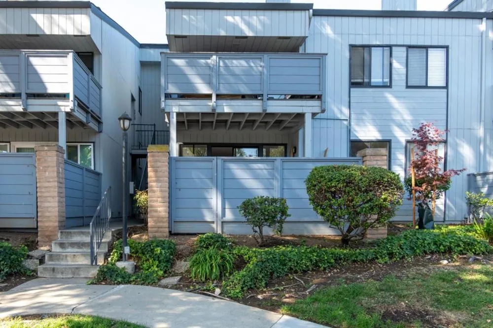 4822 Pine Forest Place San Jose, CA 95118