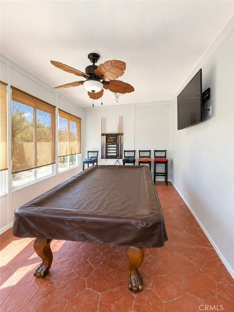 11411 Arlington Adelanto, CA 92301