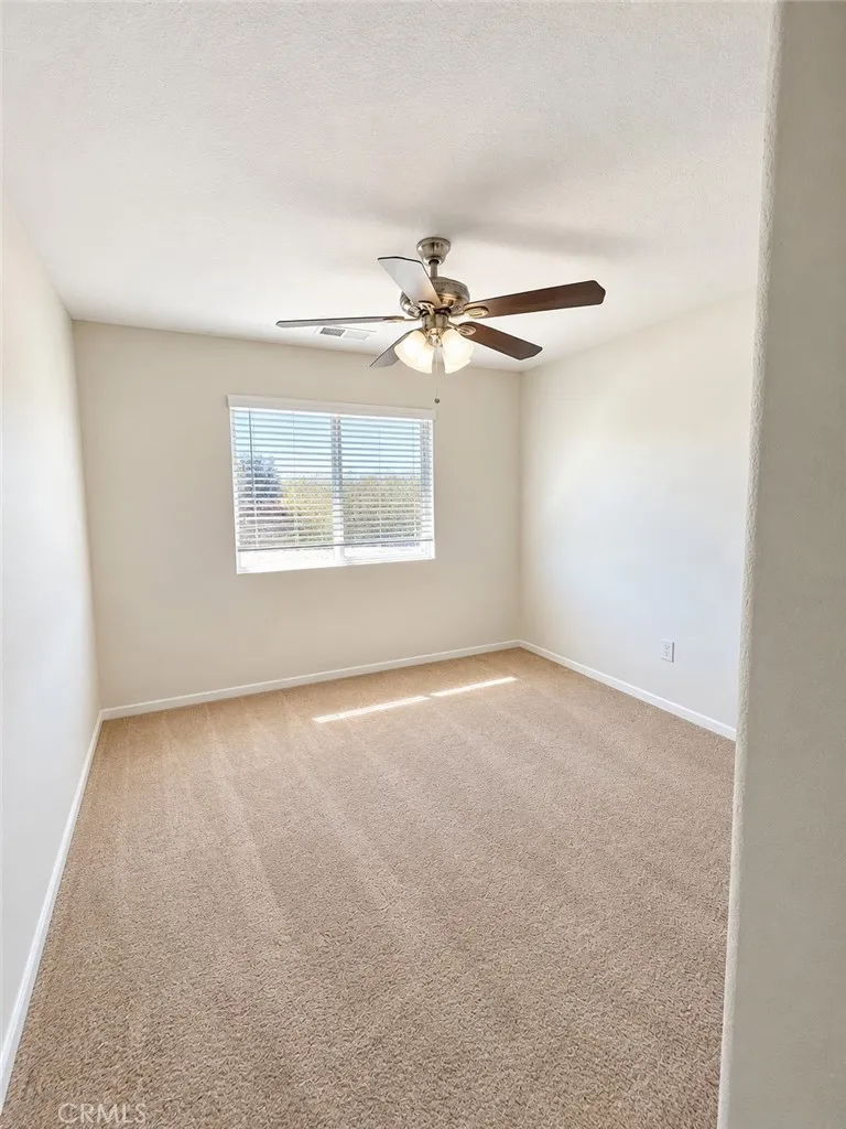 11411 Arlington Adelanto, CA 92301