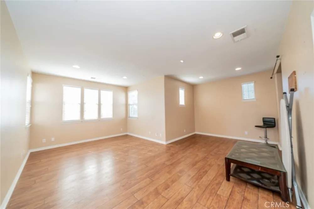 32764 Lambeth Winchester, CA 92596
