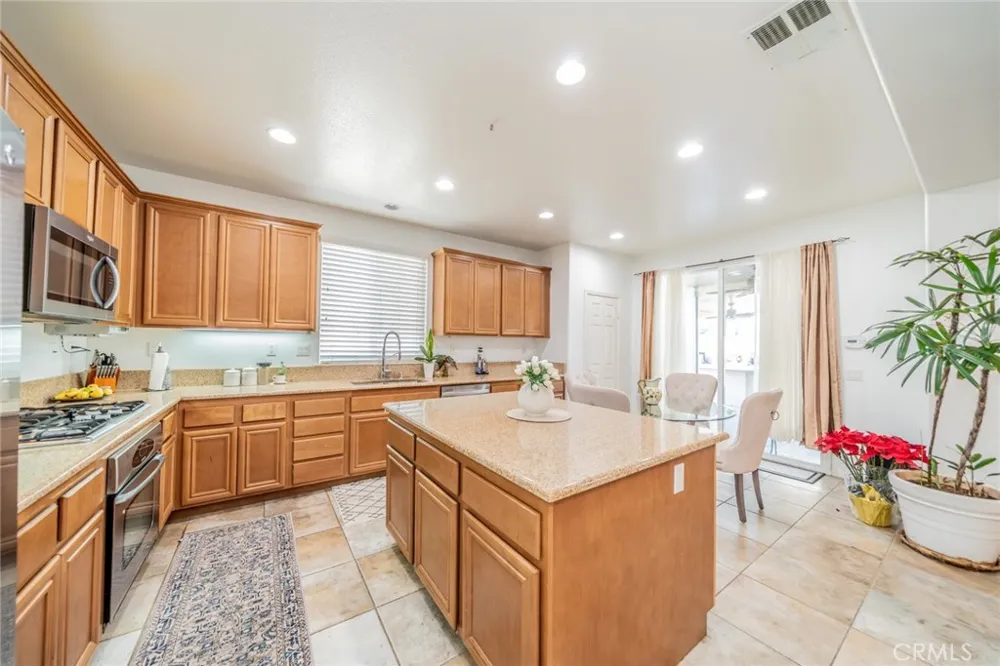 32764 Lambeth Winchester, CA 92596