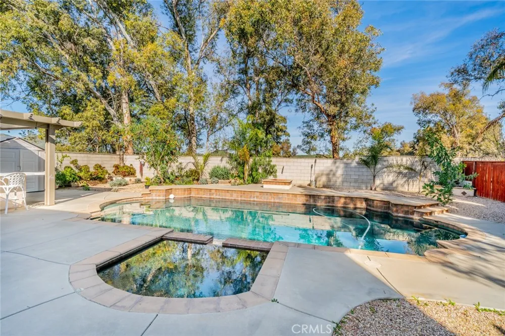 32764 Lambeth Winchester, CA 92596