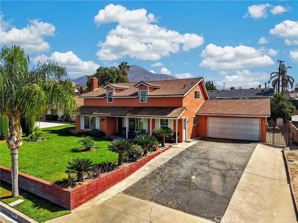 5945 Mckinley San Bernardino, CA 92404