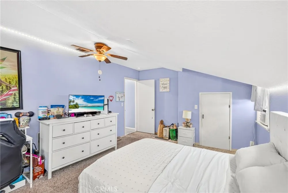 5945 Mckinley San Bernardino, CA 92404
