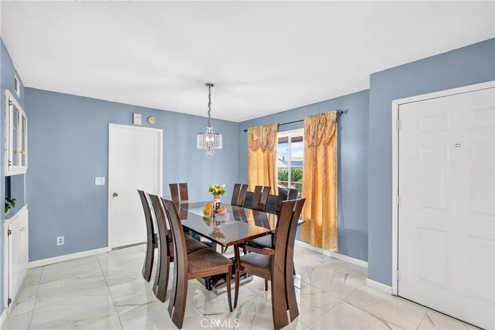 5945 Mckinley San Bernardino, CA 92404
