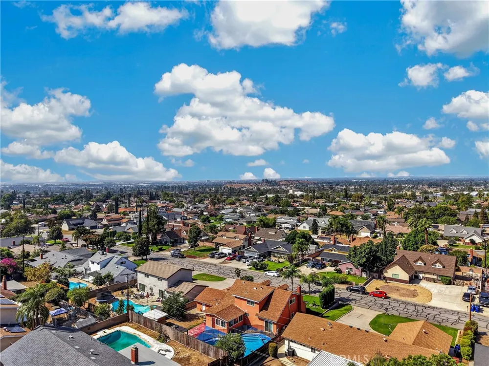 5945 Mckinley San Bernardino, CA 92404