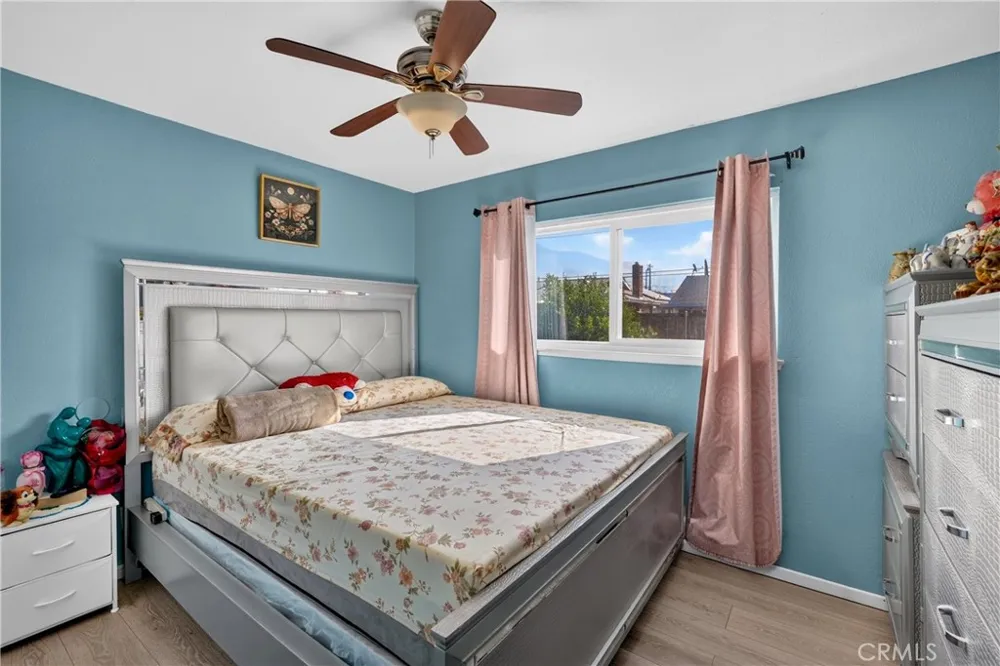 5945 Mckinley San Bernardino, CA 92404