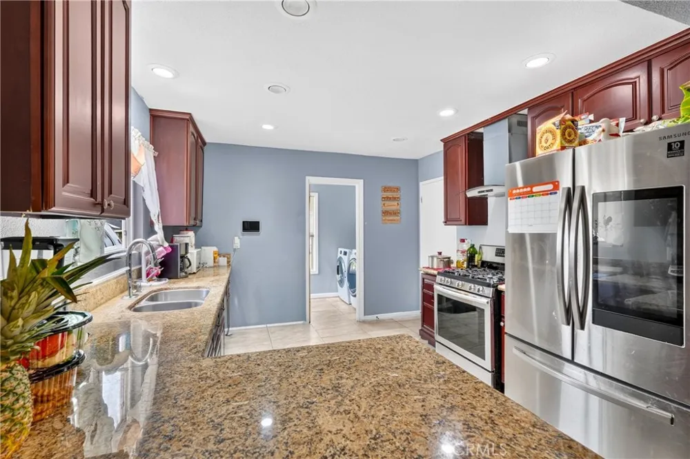 5945 Mckinley San Bernardino, CA 92404