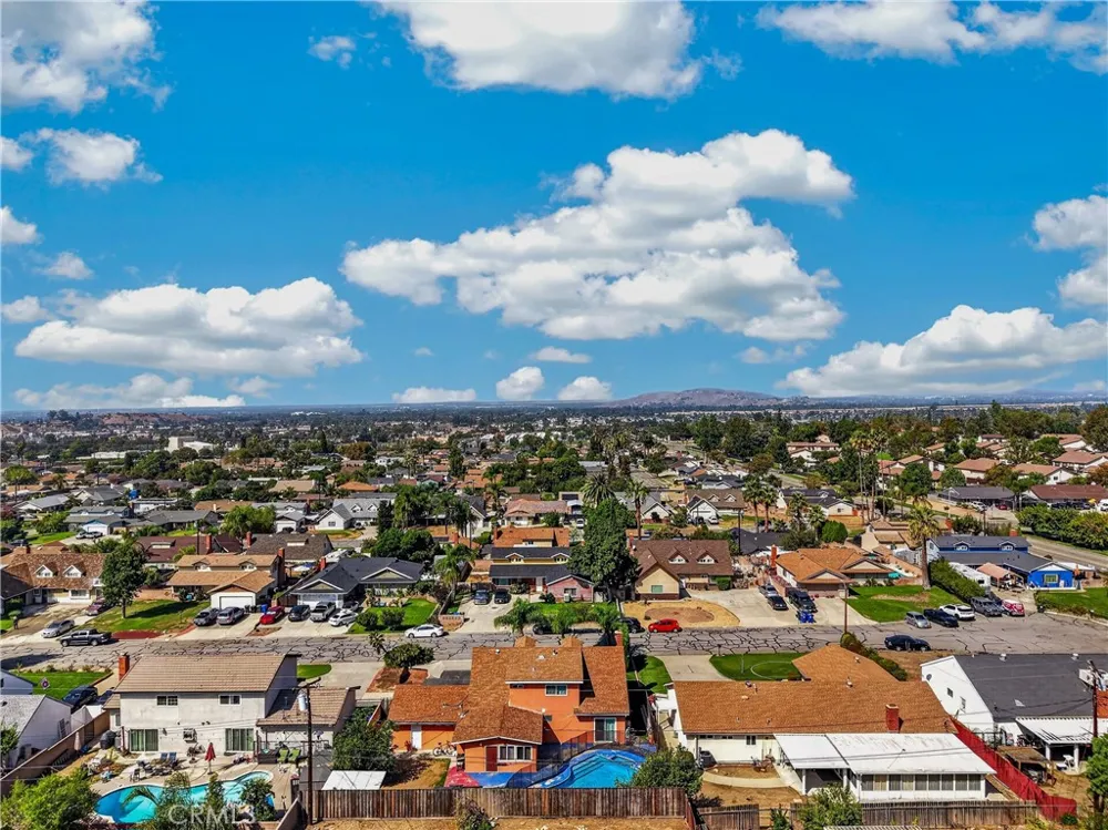 5945 Mckinley San Bernardino, CA 92404
