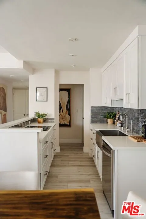 1155 La Cienega #1205 West Hollywood, CA 90069