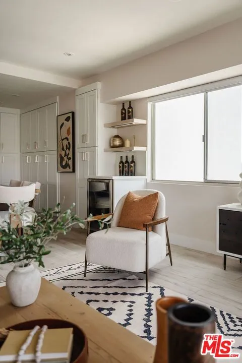 1155 La Cienega #1205 West Hollywood, CA 90069
