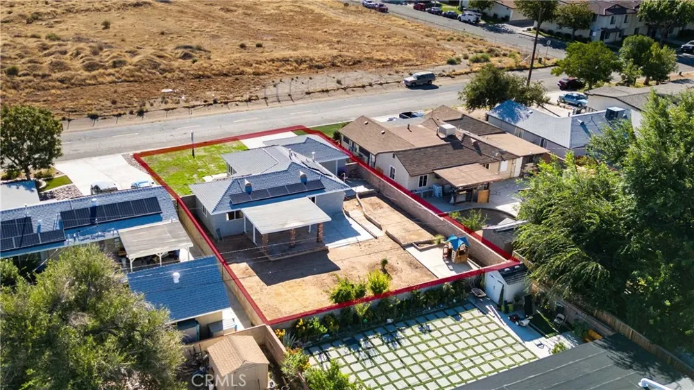 38615 22nd E Palmdale, CA 93550