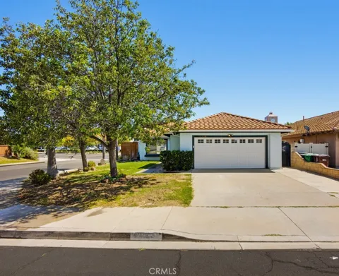 40120 Paseo Del Sol