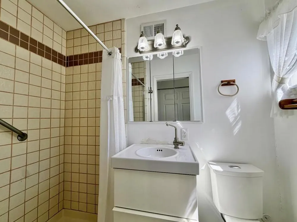 1053 Cynthia Lane San Jose, CA 95129