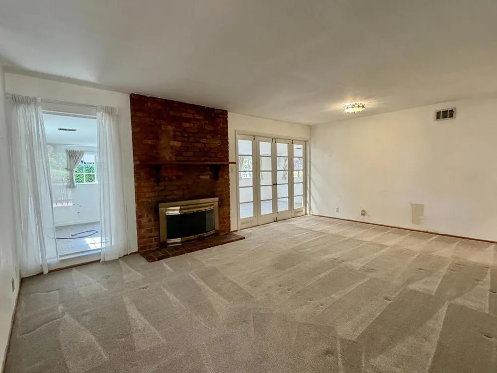 1053 Cynthia Lane San Jose, CA 95129