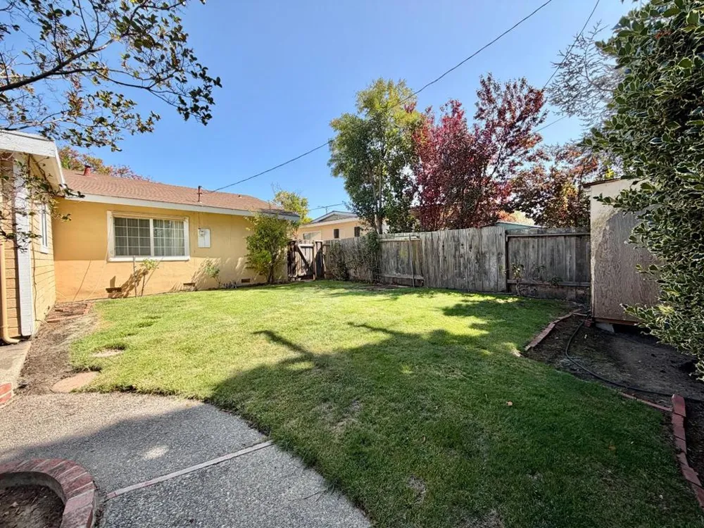 1053 Cynthia Lane San Jose, CA 95129