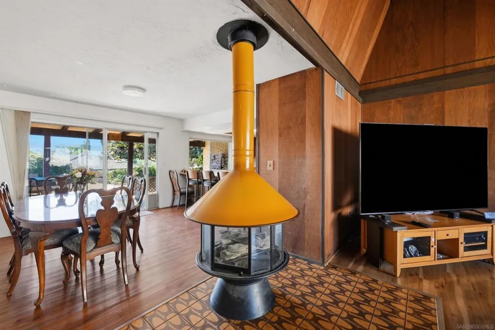 8621 Dunwoodie Rd Santee, CA 92071