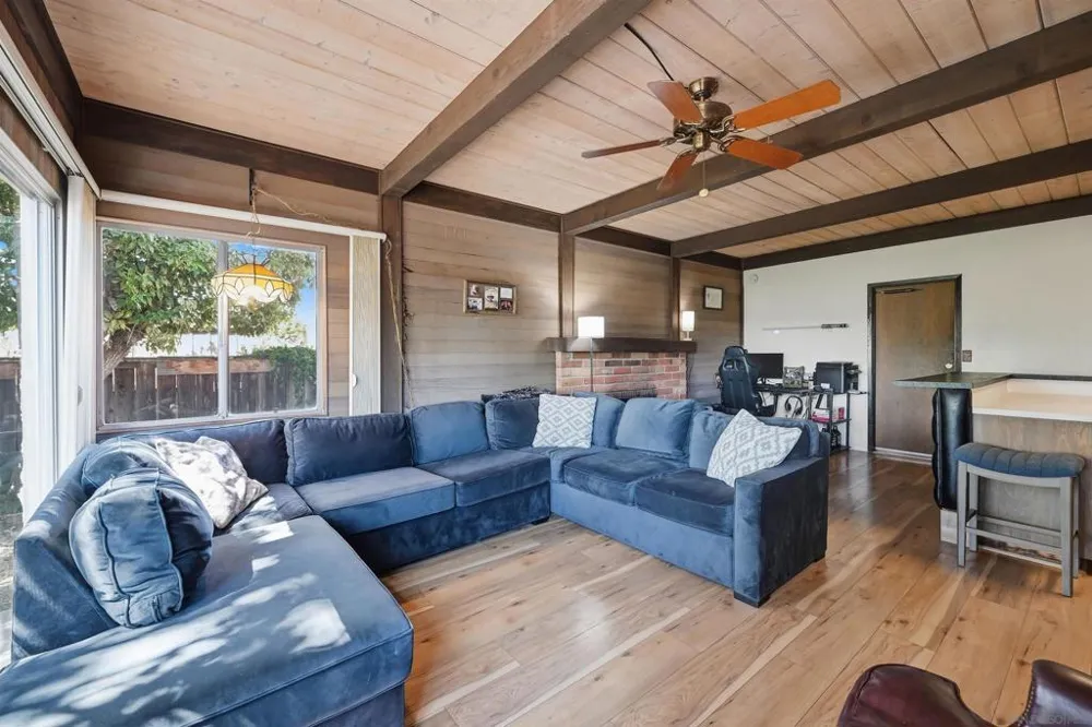 8621 Dunwoodie Rd Santee, CA 92071