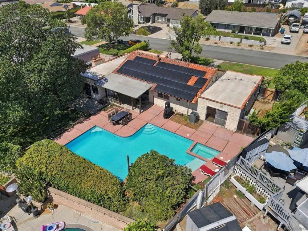8621 Dunwoodie Rd Santee, CA 92071