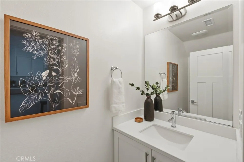 542 E Imperial Avenue El Segundo, CA 90245