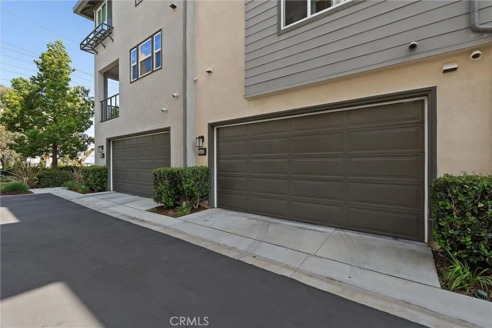 542 E Imperial Avenue El Segundo, CA 90245