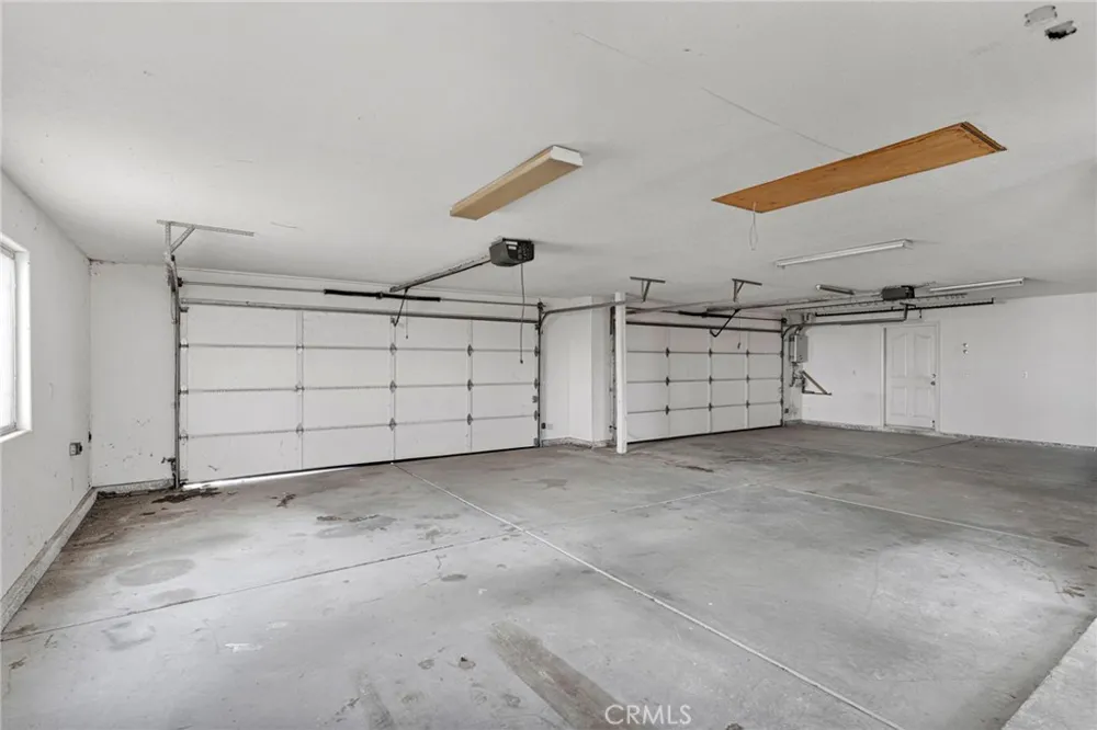 10432 Atsina Phelan, CA 92371