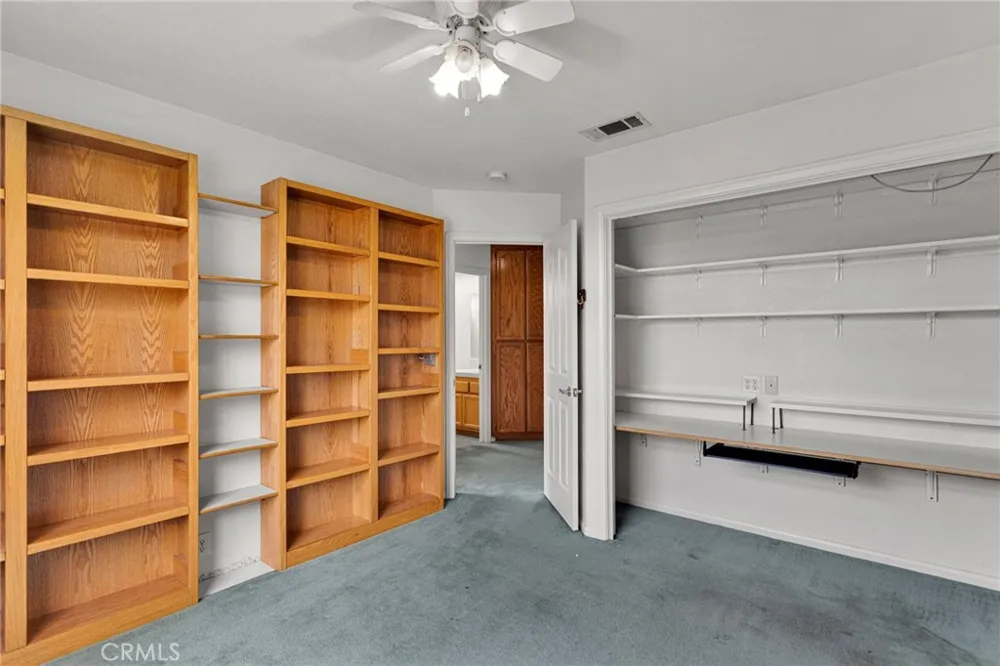 10432 Atsina Phelan, CA 92371