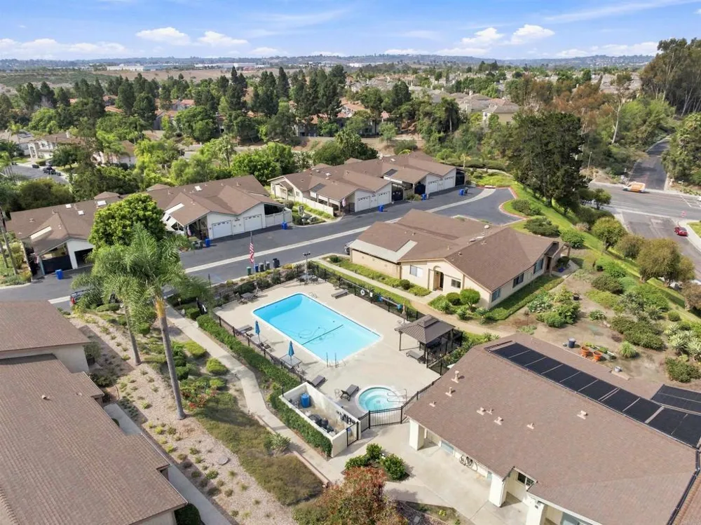 4394 Albatross Way Oceanside, CA 95027