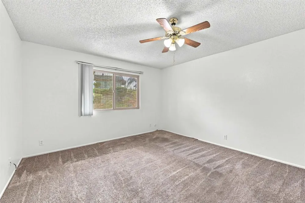 4394 Albatross Way Oceanside, CA 95027