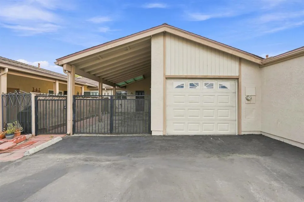 4394 Albatross Way Oceanside, CA 95027