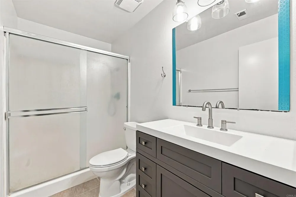 4394 Albatross Way Oceanside, CA 95027