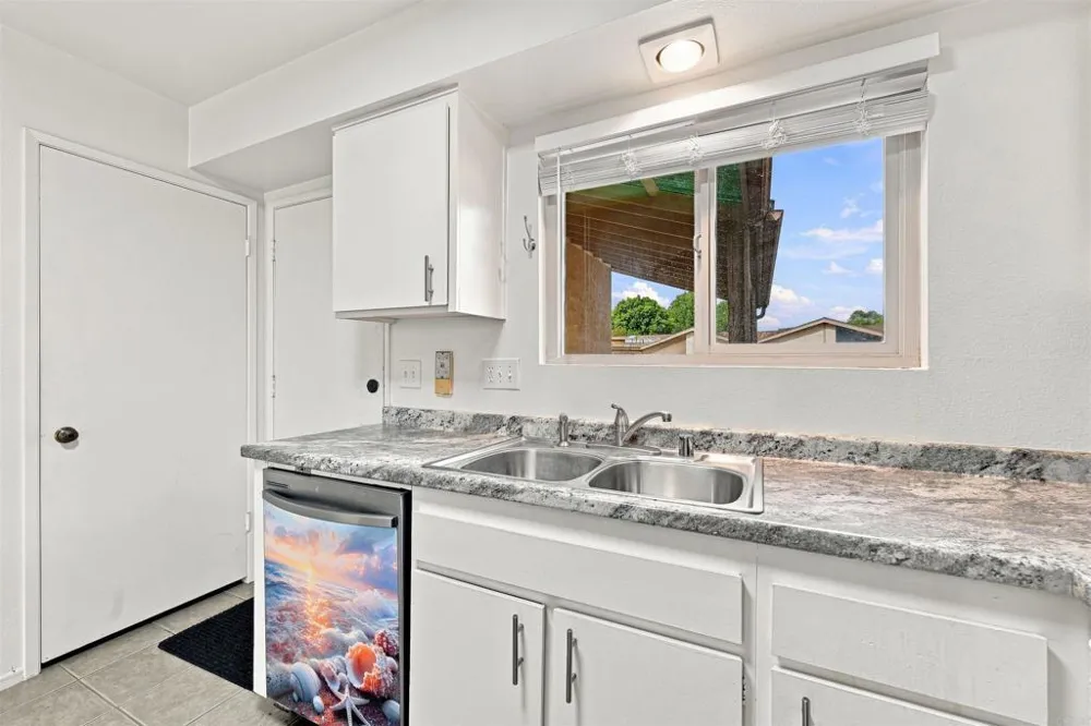 4394 Albatross Way Oceanside, CA 95027