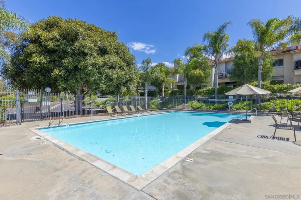 2825 Andover Avenue Carlsbad, CA 92010